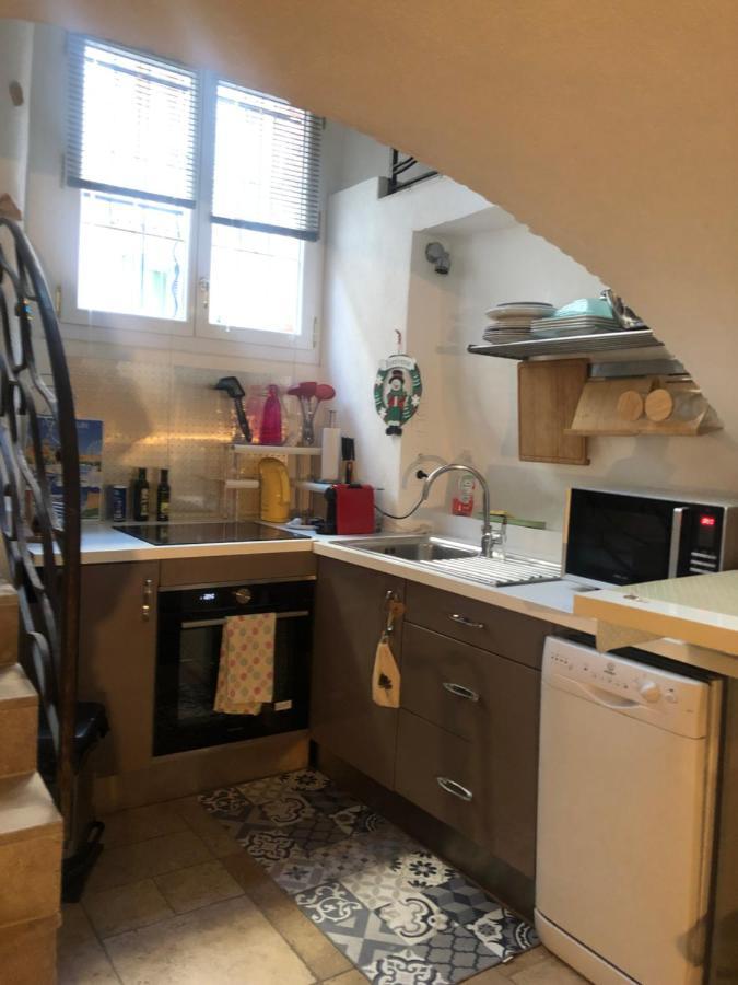 Appartement De Charme Au Coeur Du Vieil أنتيب المظهر الخارجي الصورة